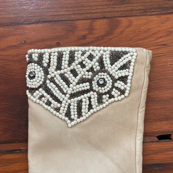 Vintage leather beaded cuff lined winter cold weather gloves sz M - Picture 2 of 4
